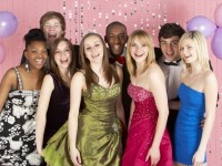 5 Ways To Pay For Prom Without Making Compromises