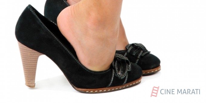 5 Problems Only Women With Small Feet Understand